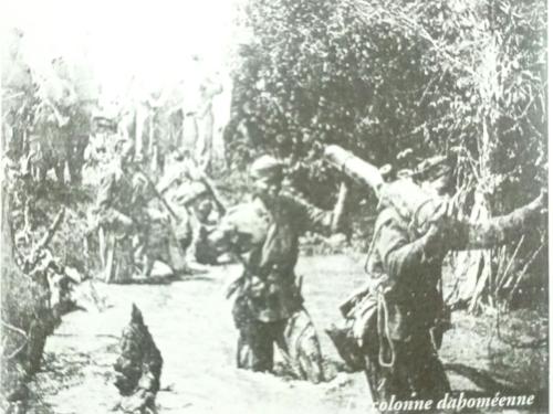 Titre : BIO TCHAYEBA dit KABA : une figure emblématique de la résistance anticoloniale dans l’Atakora (1914–1917)